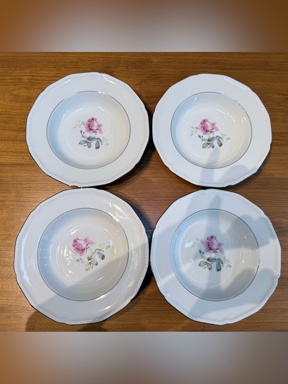 4 Stunning Vintage Royal Bayreuth
Germany Pink Rose Rim Soup
Bowls - Roped Trim